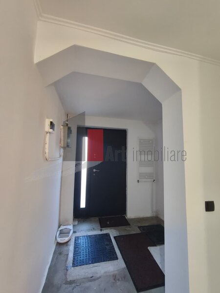 Giulesti, casa 4 camere.