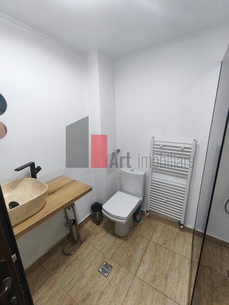 Giulesti, casa 4 camere.