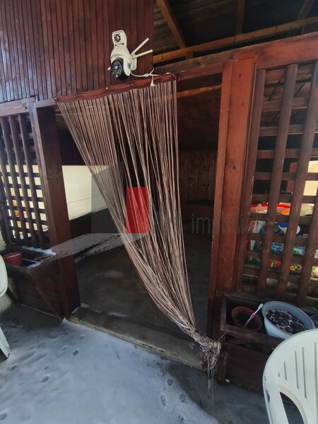 Giulesti, casa 4 camere.
